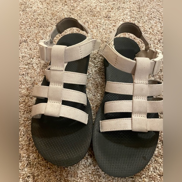 Teva Women’s Dorado Sandle Size 9 - Picture 2 of 6